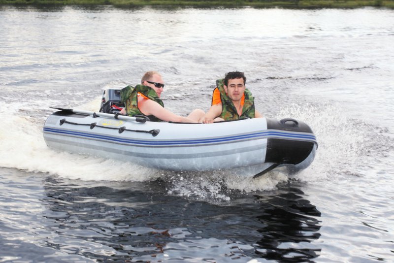 Надувная лодка ПВХ Адмирал 320S